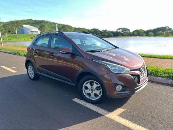 HYUNDAI HB20X 1.6 16V PREMIUM FLEX 4P MANUAL
